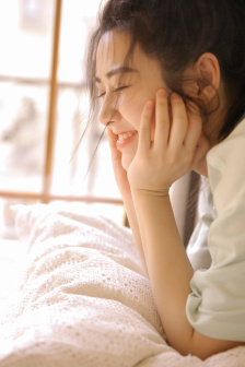 乳色吐息